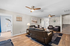 Smart TV, video games