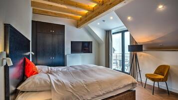 Brankas, kedap suara, dan Wi-Fi gratis