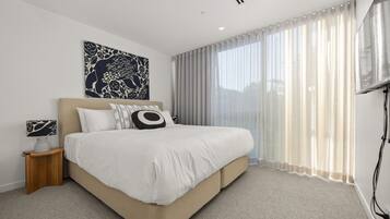 Departamento | 2 habitaciones, tabla de planchar con plancha y ropa de cama