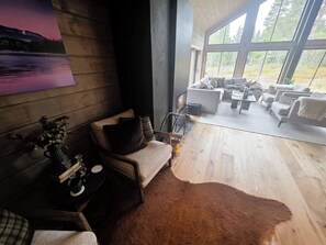 Cabin, Multiple Bedrooms, Balcony | Living room - Unique Hytta With Jacuzzi, Sauna, 7 Bedrooms (Trysil)