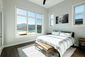 3 Schlafzimmer, Bügeleisen/Bügelbrett, kostenloses WLAN, Bettwäsche