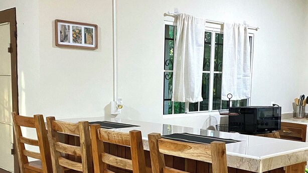 Dining - Amazing 3 bedroom house with AC in delightful El Salvador in El Truinfo (El Salvador)