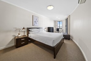 公寓 | 2 間臥室、筆電工作空間、熨斗/熨衣板、床單