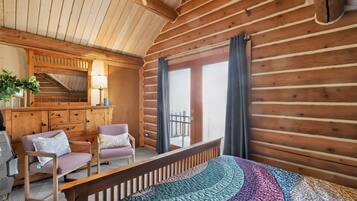 3 bedrooms, travel crib, WiFi, bed sheets