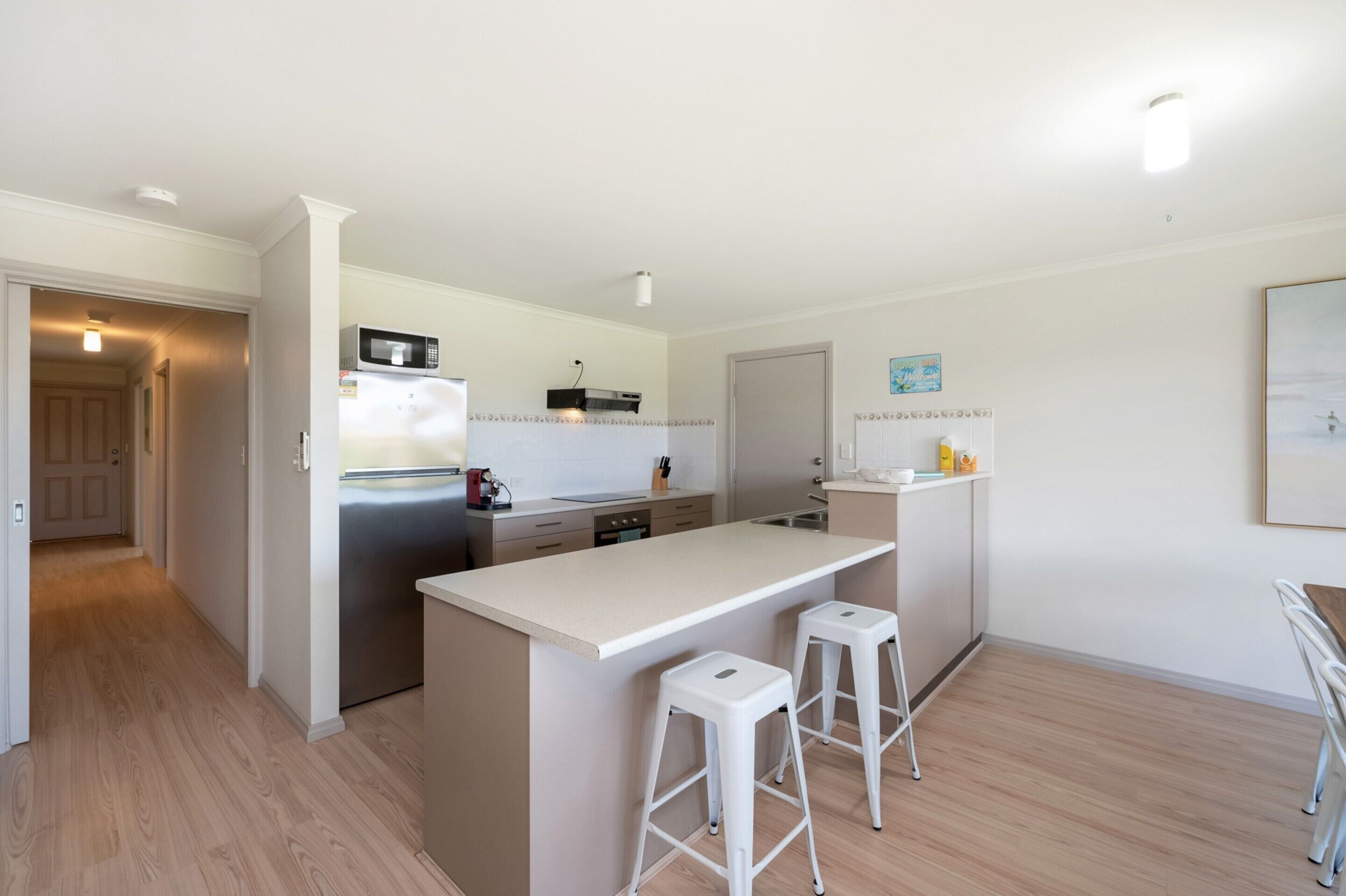 Apartment | Private kitchen | Cookware/dishes/utensils