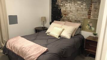 2 chambres, fer et planche à repasser, Wi-Fi, draps fournis