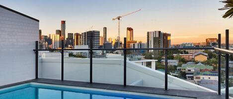 公寓 | 游泳池 | 室外游泳池