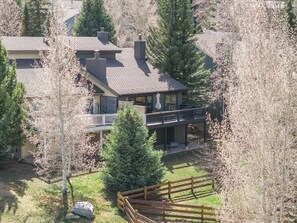 Exterior - Renovated Eagle-Vail residence near Beaver Creek (Avon)