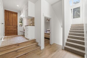 Interior - Renovated Eagle-Vail residence near Beaver Creek (Avon)