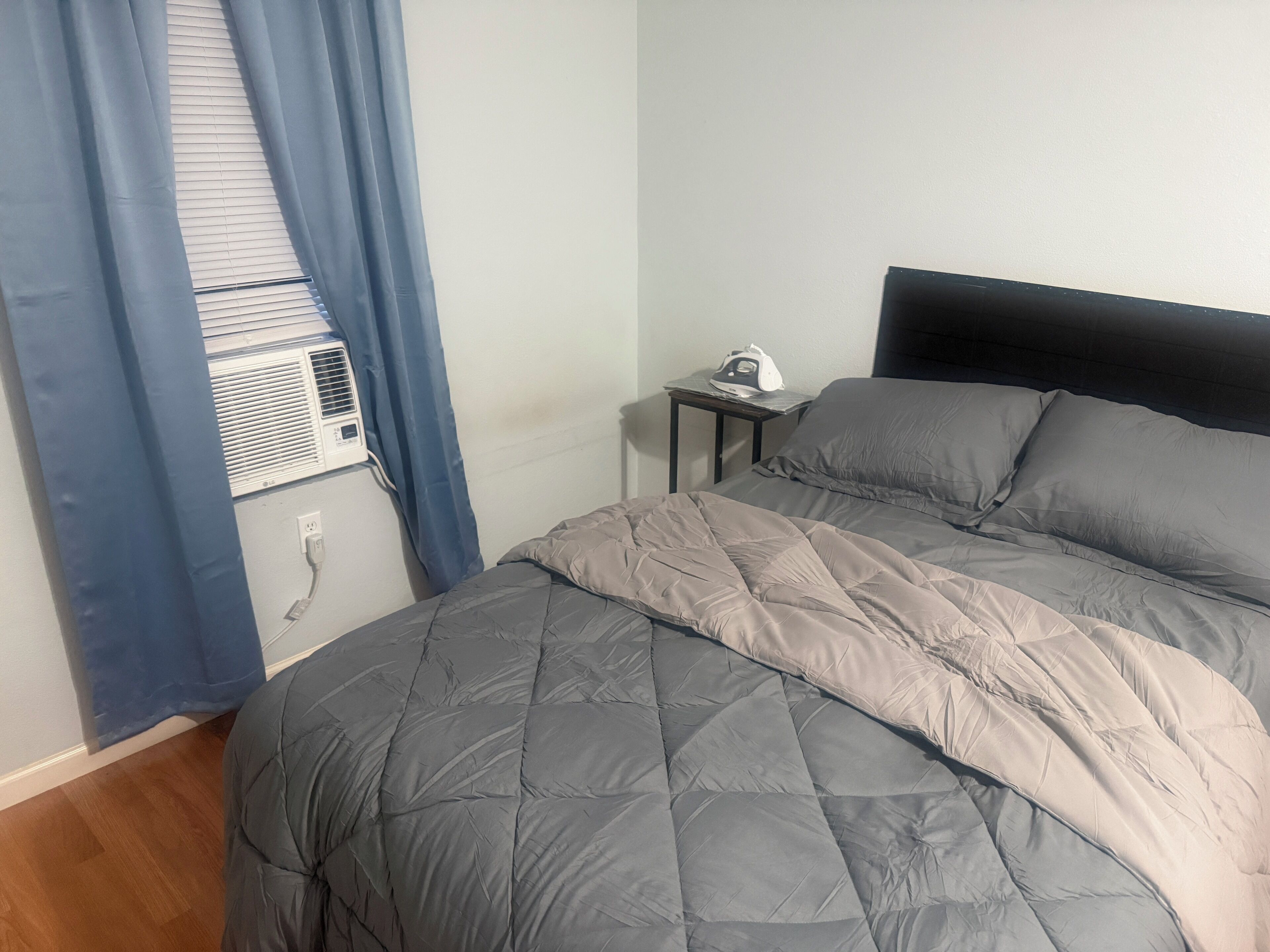 1 Schlafzimmer, Bügeleisen/Bügelbrett, WLAN