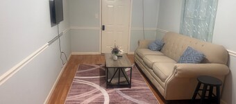 Welcoming apartment with private fenced yard