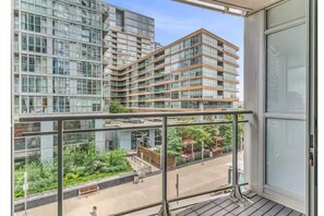 Luxury Suite, City View | Pemandangan bandar