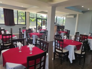 Restaurant - The Alexandria Marquis Hotel & Resorts (San Ignacio)
