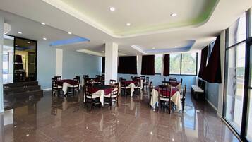 Free daily local cuisine breakfast