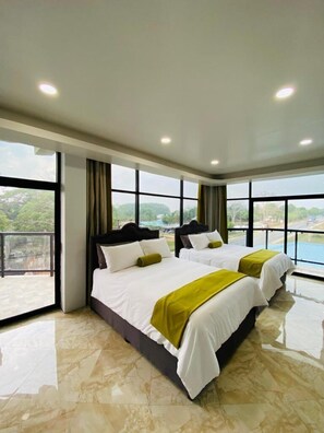 Superior Double Room, Private Bathroom | In-room safe, laptop workspace, blackout drapes, soundproofing - The Alexandria Marquis Hotel & Resorts (San Ignacio)