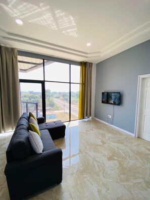 Superior Double Room, Private Bathroom | In-room safe, laptop workspace, blackout drapes, soundproofing - The Alexandria Marquis Hotel & Resorts (San Ignacio)