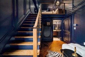 Lofted Queen Suite-Room 7 | Parte interna