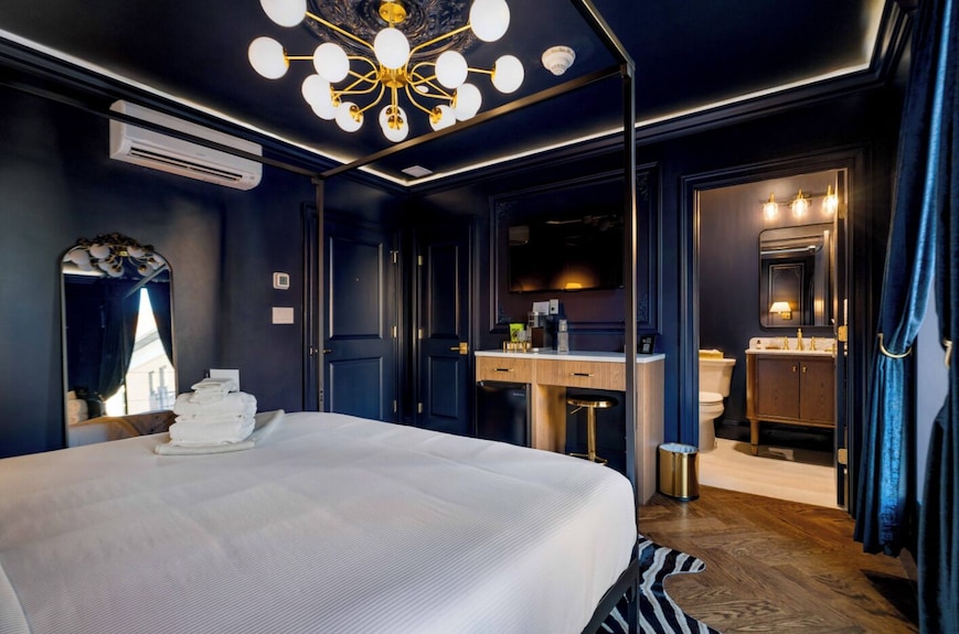 The Highliner Hotel