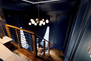 Lofted Queen Suite-Room 9 | Interior - The Highliner Hotel (Gloucester)