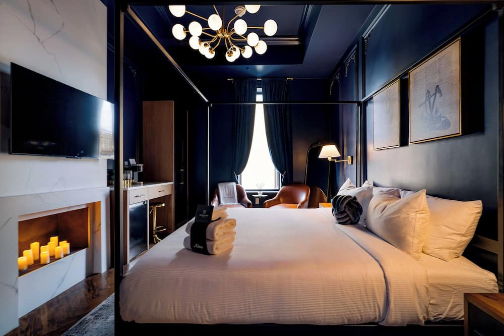 The Highliner Hotel