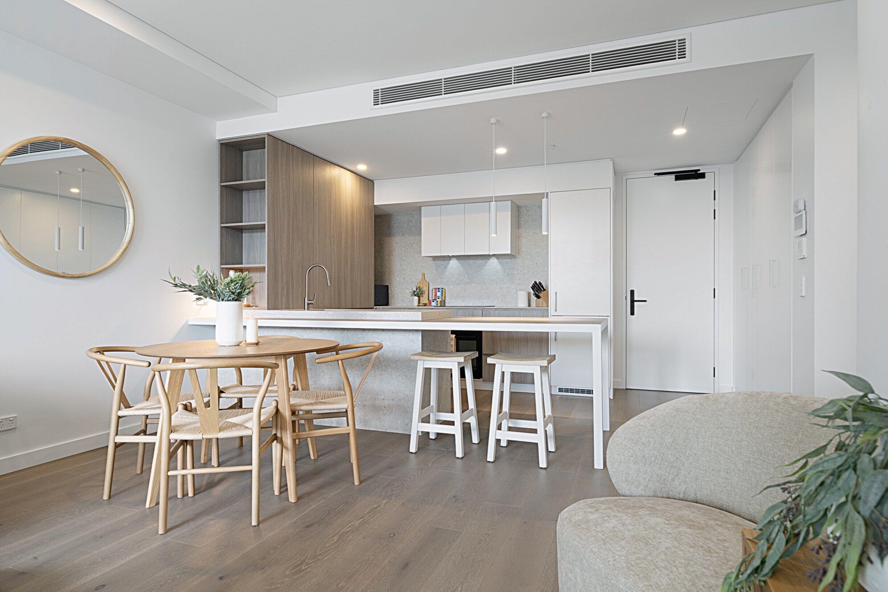 Apartment | Dining