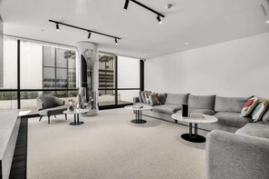 Interior - Chic 1-bed South Melbourne Unit With Pool & Gym (Melbourne)