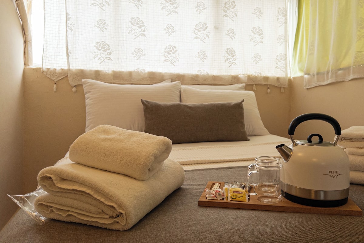 Triple Room, Partial Sea View | Free WiFi