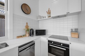 アパートメント | 専用キッチン | 調理器具と食器