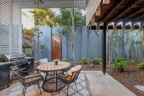 Căn hộ | Ban công