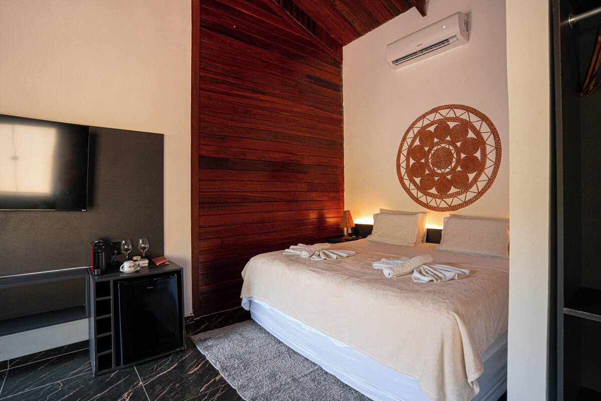 Romantic Bungalow, Mountain View (Com Jacuzzi) | Free WiFi