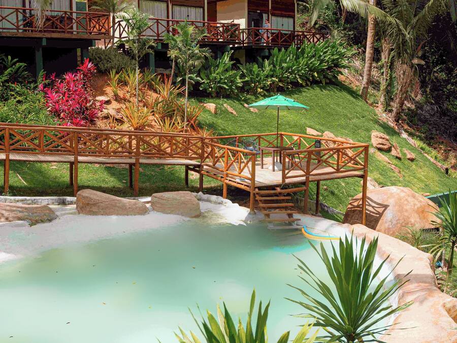 2 piscinas al aire libre