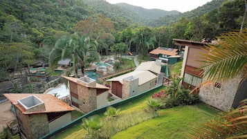 Romantisk bungalow - utsikt mot bergen (Com Jacuzzi) | Gratis wi-fi