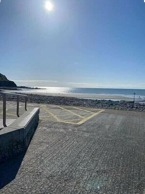 Beach nearby - Brynowen Holiday Park - Holiday Accommodation 19396 (Borth)