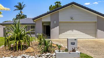 Apartment | Exterior