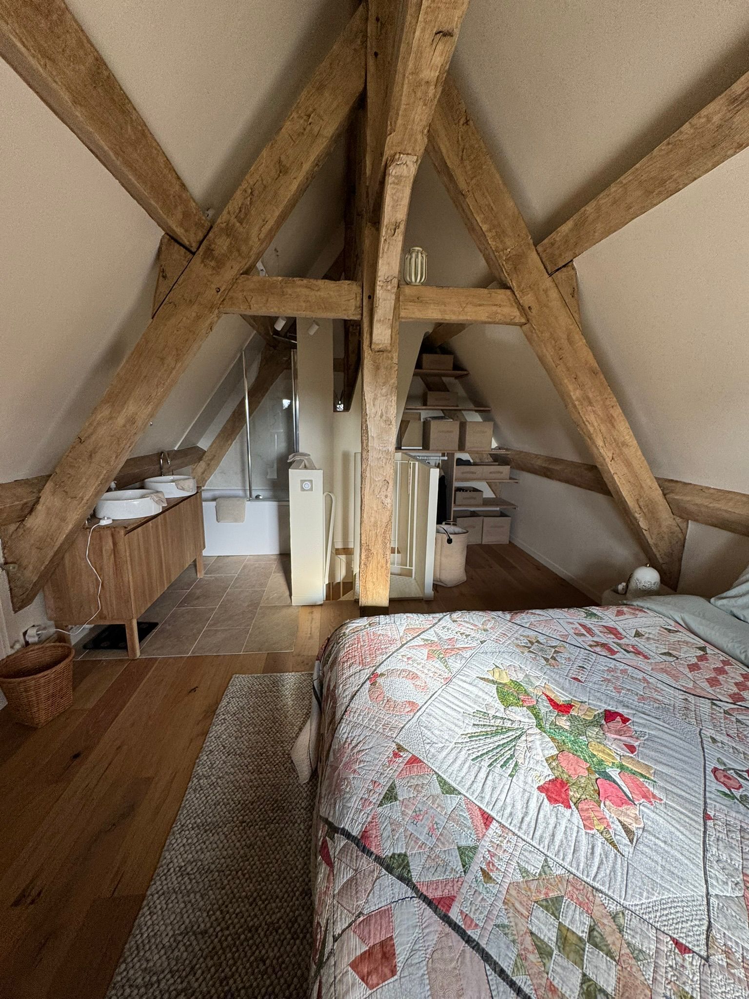 3 間睡房、床單