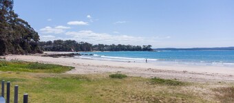 Pet-friendly 2-bed Beach House With Garden & BBQ