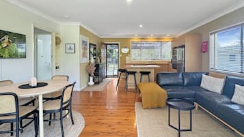 Apartment | Living room