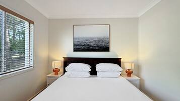 Apartment | 2 bedrooms, bed sheets