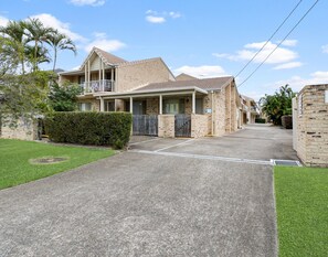 Apartment | Exterior - Seaside Serenity: Charming 2-bedroom Getaway (Scarborough)