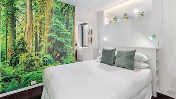 Apartment | 2 bedrooms, iron/ironing board, bed sheets