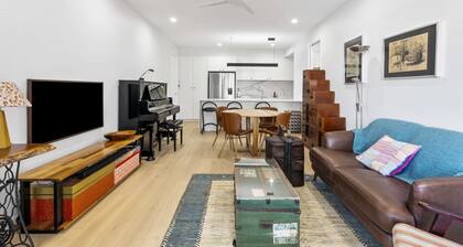 Spacious 3-bed Clayfield House With Patio and BBQ