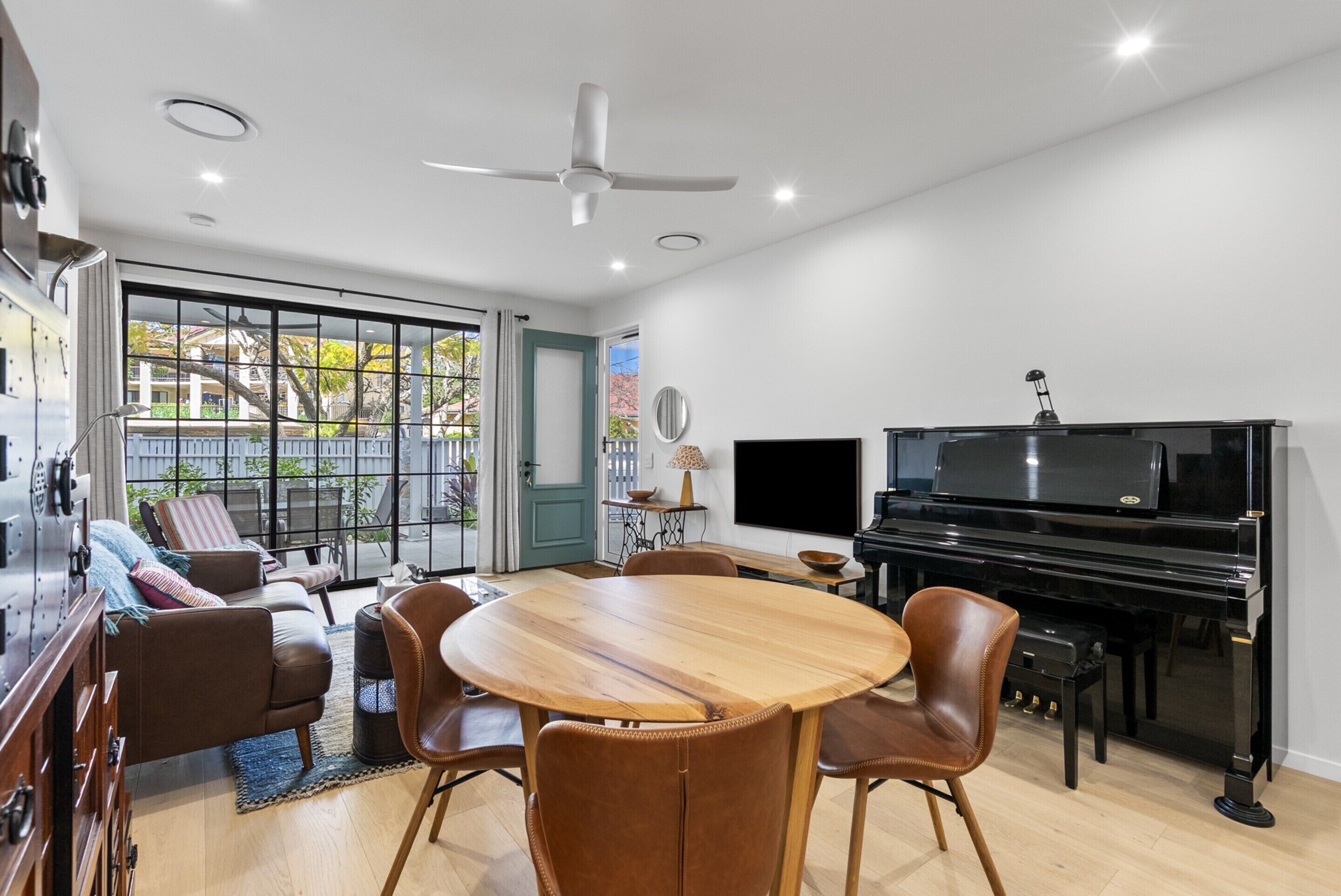 Apartment | Living area