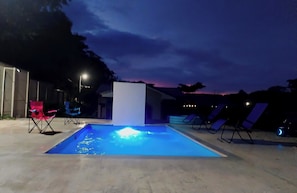 Pool - Studio Apartment, Pool, Kitchen, A/C, Playa Grande, Guanacaste, close to beaches (Matapalo)