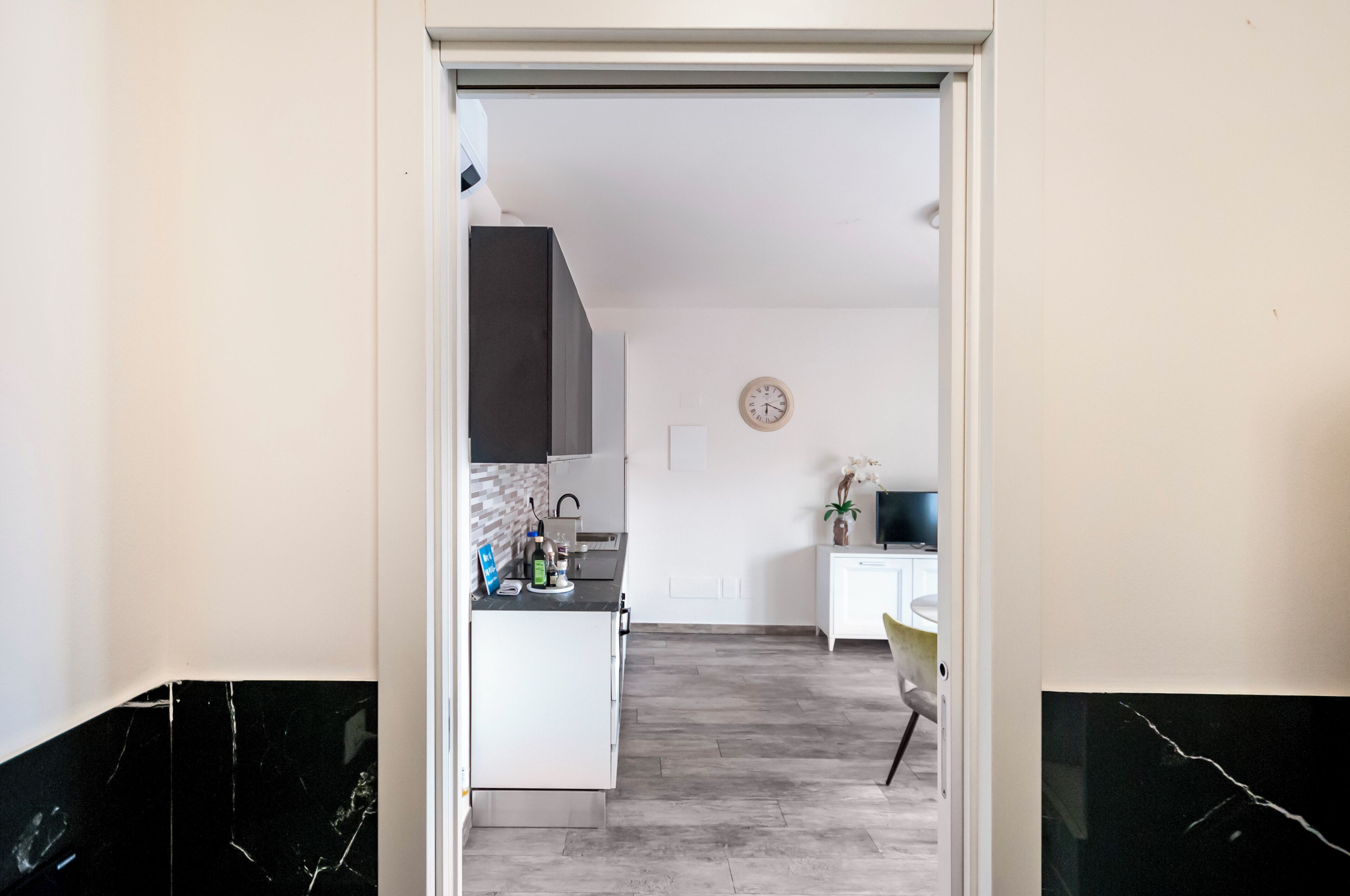 Ofen, Herdplatte, Geschirrspüler