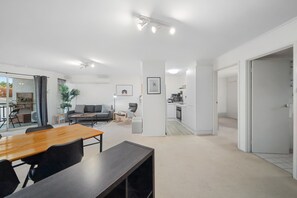 Dining - Stylish 1-bed Stay With Balcony & Study (Canberra)