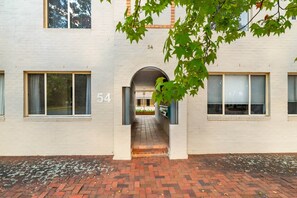 Apartment | Exterior - Stylish 1-bed Stay With Balcony & Study (Canberra)