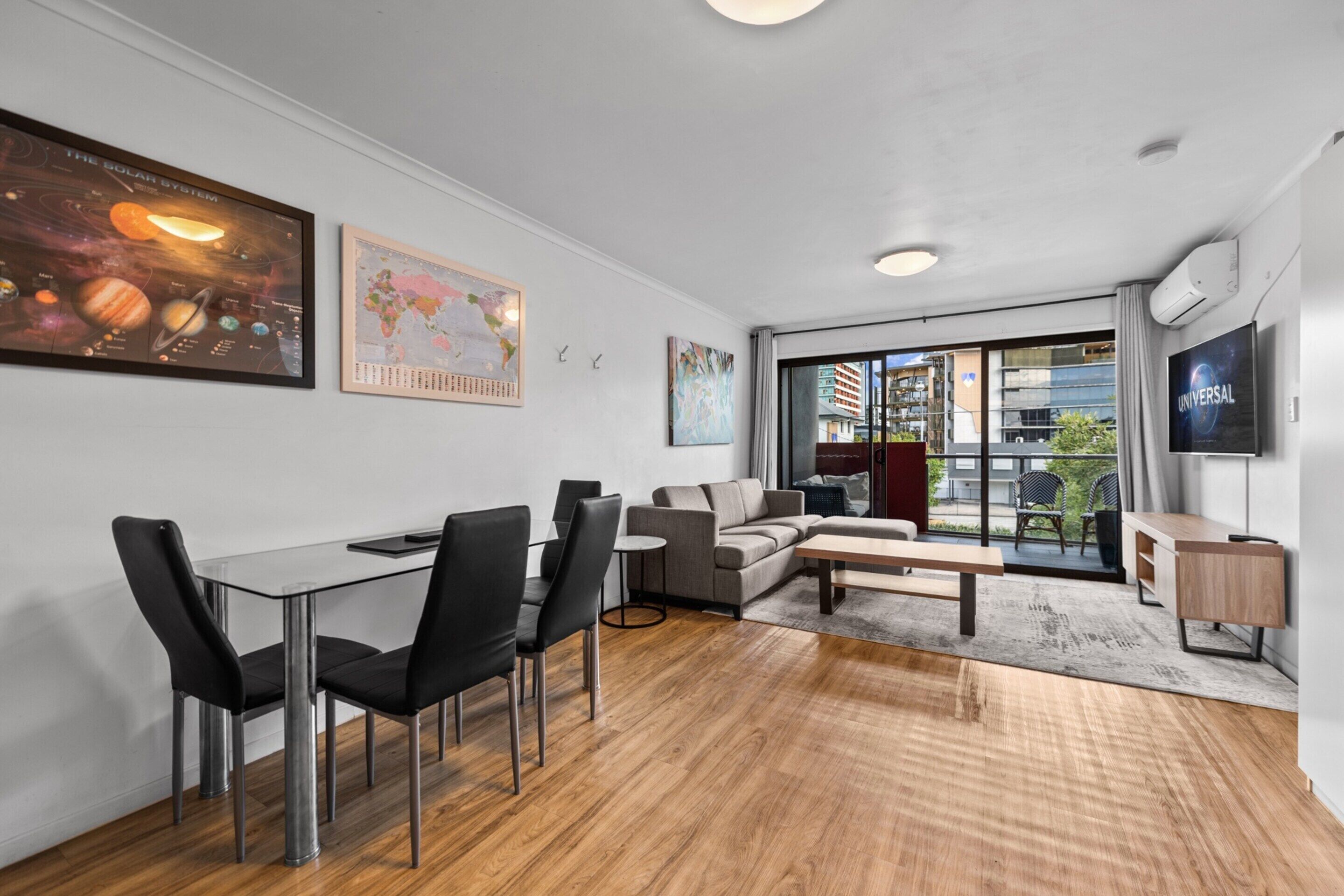 อพาร์ทเมนท์ | ห้องนั่งเล่น