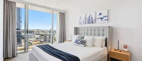 Apartment | 2 bedrooms, laptop workspace, bed sheets