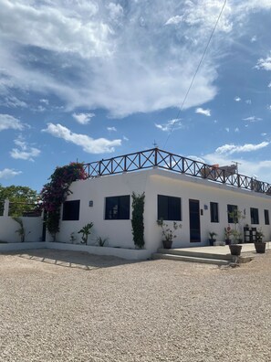 Khuôn viên nơi lưu trú