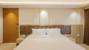 Shower, free toiletries, towels, soap